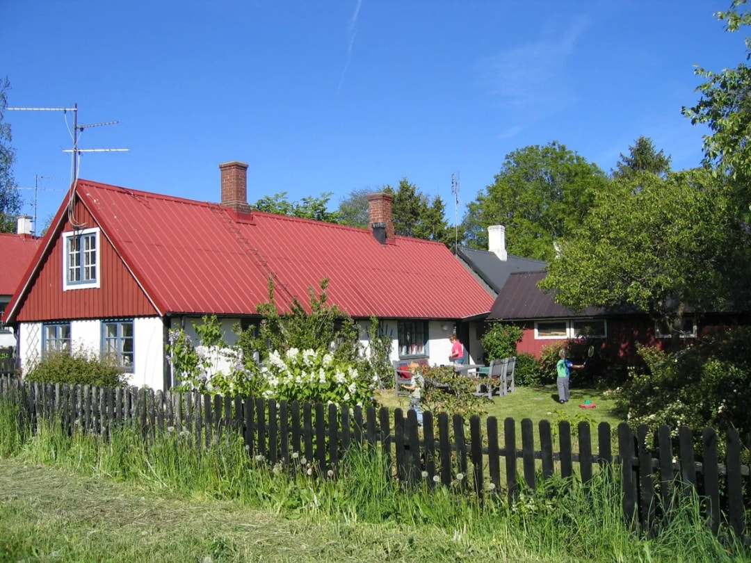 Bröderna Nilssons väg i Tomelilla
