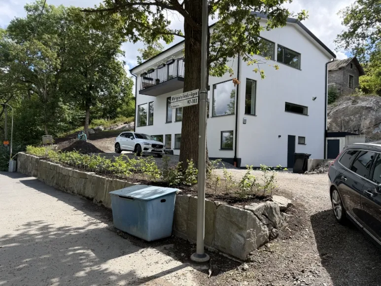 Margretelundsvägen i Bromma